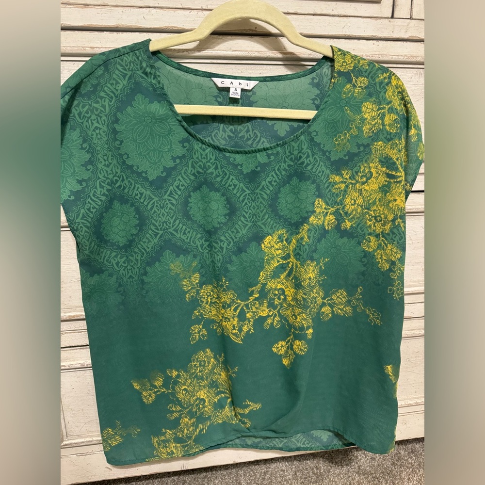 Cabi Green Envy Top!
